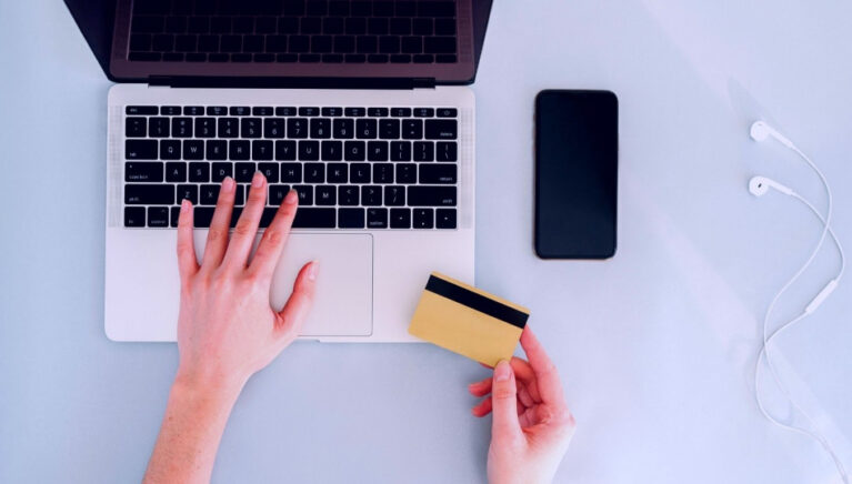 Strona główna Shoper ONE – logowanie bez hasła w sklepie internetowym